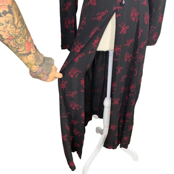 Vintage 90s Black Red Long Sleeve Button Up High Slit Long Top Large - Picture 3 of 10